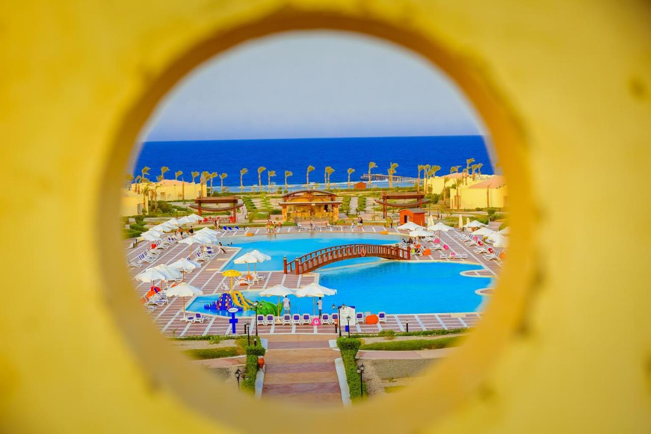 Amarina Queen Resort & Aqua Park Marsa Alam Bagian luar foto