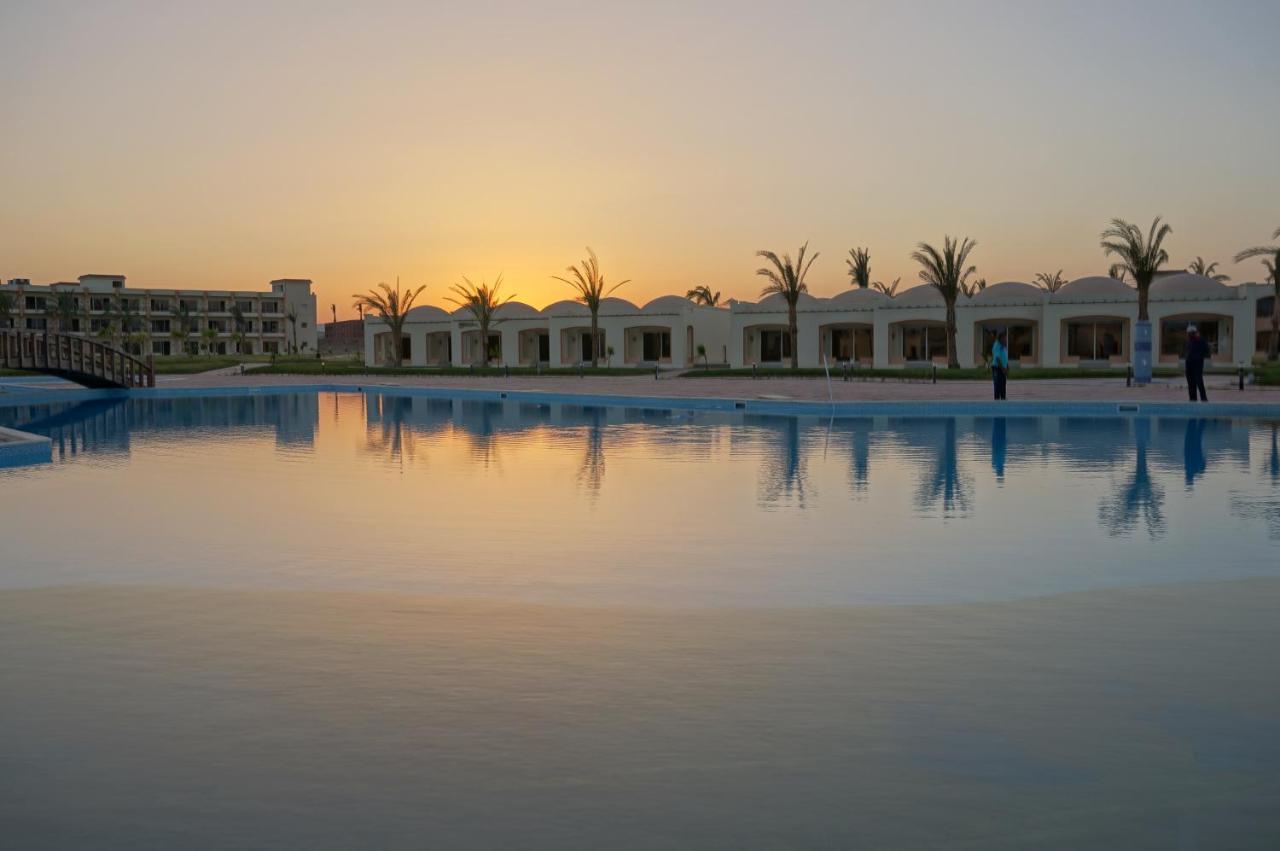 Amarina Queen Resort & Aqua Park Marsa Alam Bagian luar foto