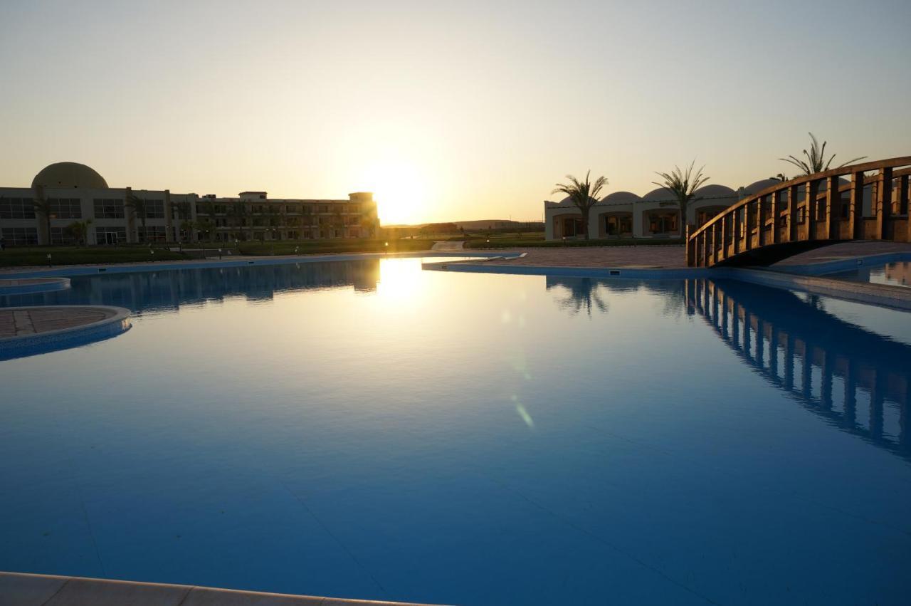 Amarina Queen Resort & Aqua Park Marsa Alam Bagian luar foto