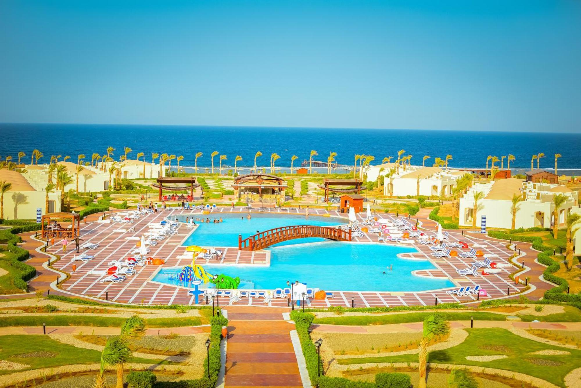 Amarina Queen Resort & Aqua Park Marsa Alam Bagian luar foto