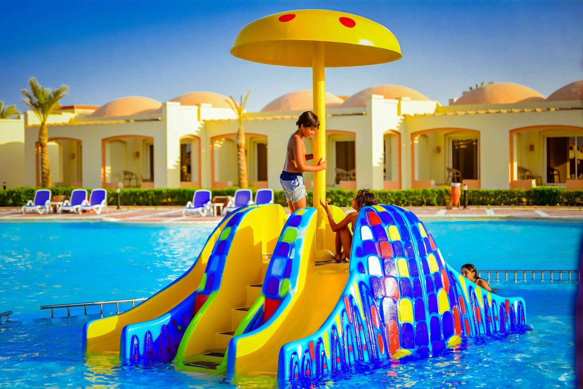 Amarina Queen Resort & Aqua Park Marsa Alam Bagian luar foto