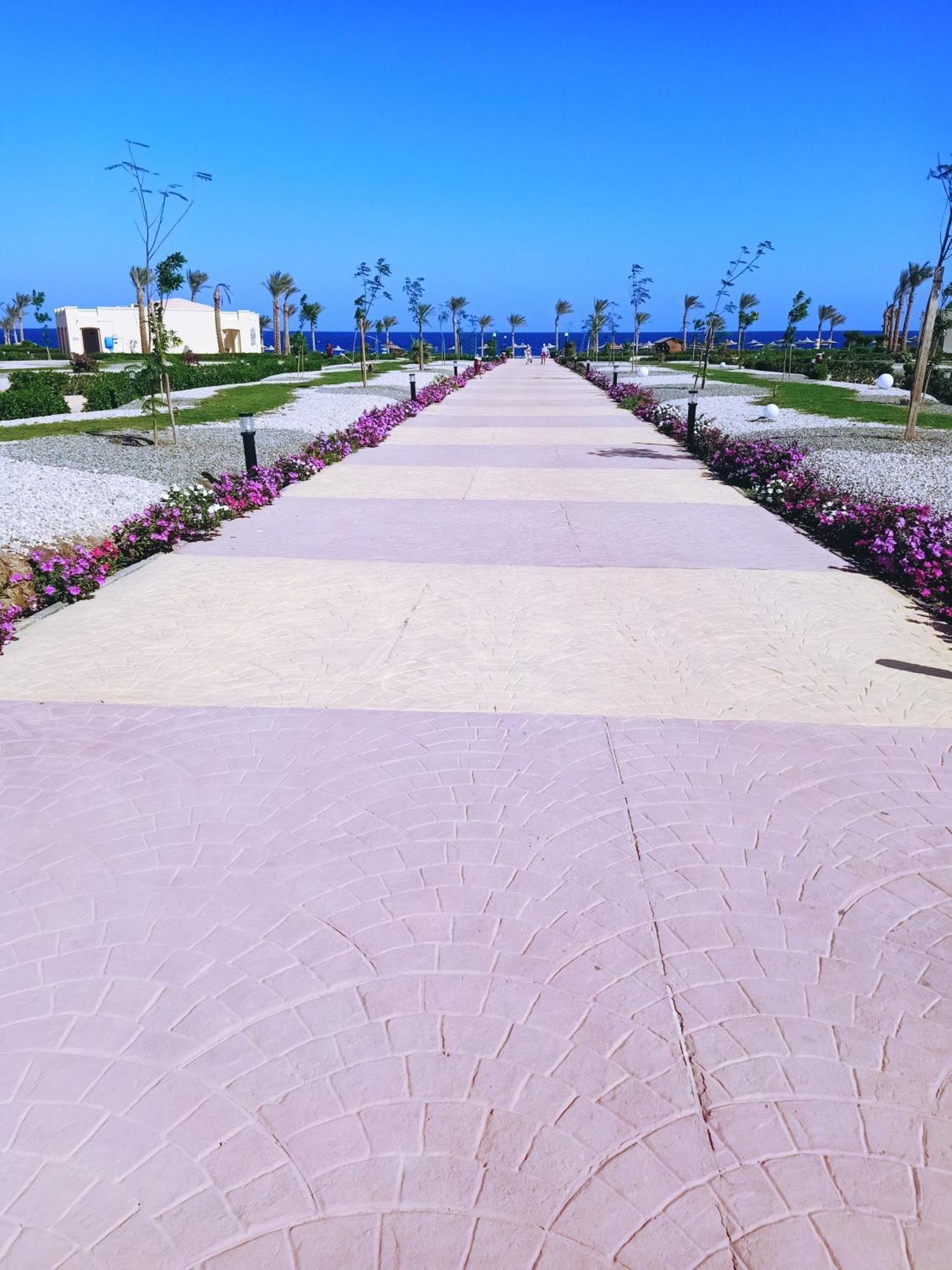 Amarina Queen Resort & Aqua Park Marsa Alam Bagian luar foto